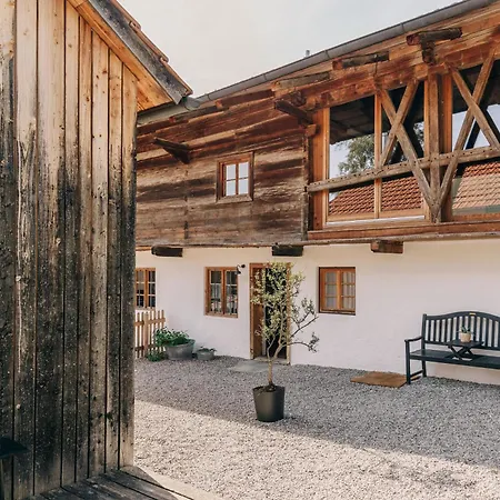 Bauernchalet Elbacher Guetel - Exklusives Am Starnberger